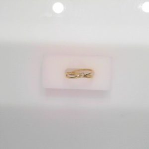 SOLITAIRE 5 POINTS DIAMOND CRISS - CROSS BAND TOTAL WEIGHT = 1.78 GRAMS
