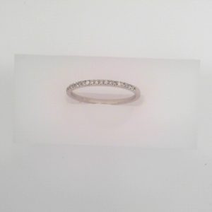 10KT WHITE GOLD RING1/10 TDW EACH
