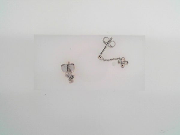 1/20 CT DIA DANGLE XOTOTAL WEIGHT = 0.90 GRAM