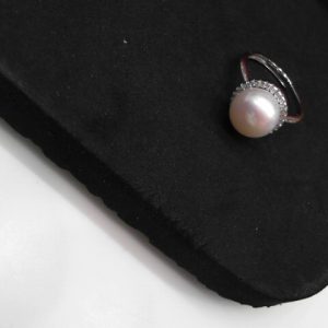 PEARL RING