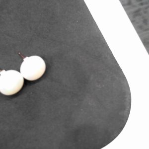 Lady's Pearl Earrings