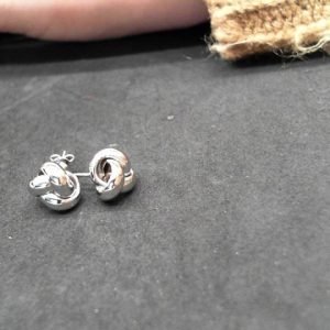 Lady's White 14 Karat Earrings: 9X9MM LOVE KNOTS