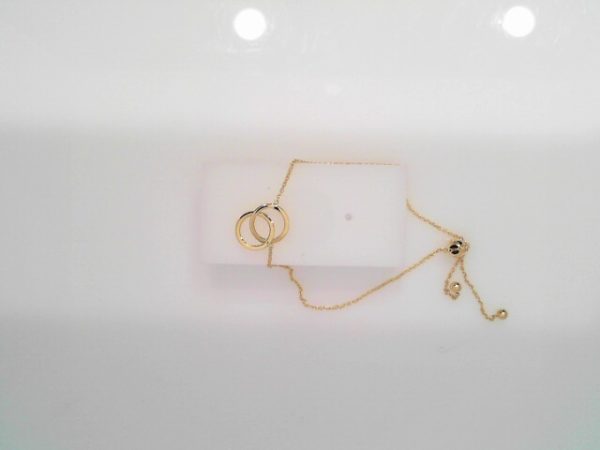 INTERTWINED CIRCLES BRACELET 

TOTAL WEIGHT = 2.03 GRAMS