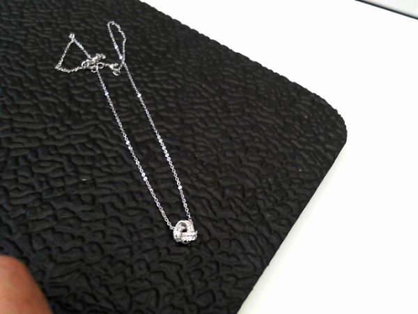 SS CZ KNOT NECKLACE