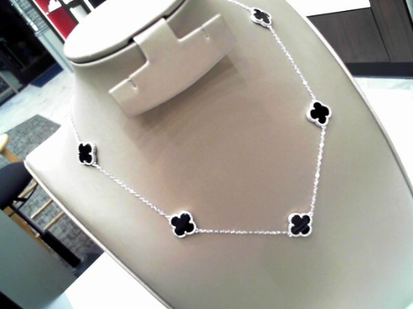 VAN CLEEF NECKLACE (BLACK)