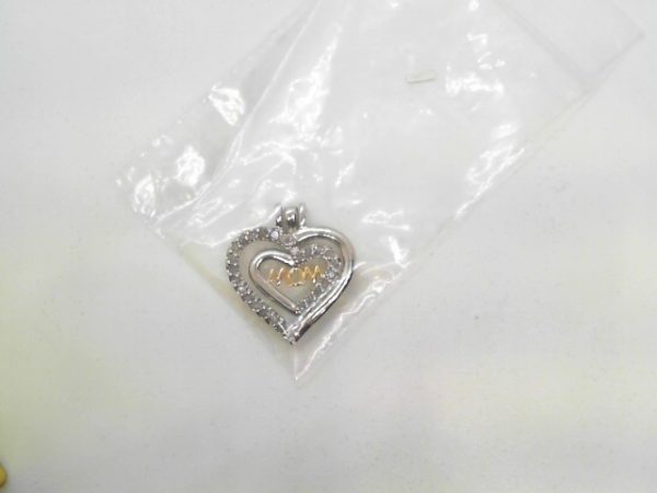 Lady's White Sterling Silver Diamond Charm 0.75tw Round Diamonds