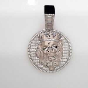 RHODIUM PLATED STERLING SILVER PENDANT- LION WITH CROWN 38.8g