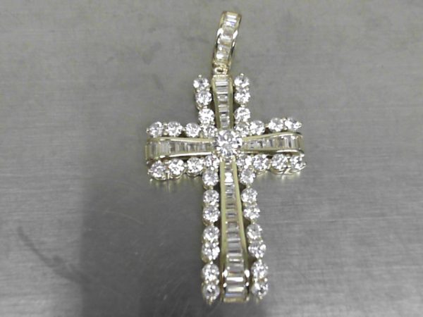 CZ CHARMS GOLD PLATED CROSS  9.3 GMS