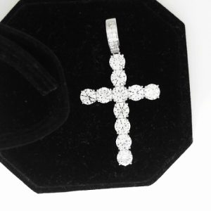 CZ CROSS CHARMS   12.2  GMS