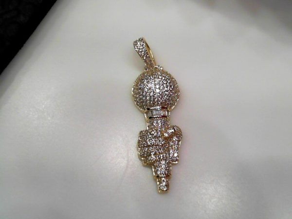 6G MIKE PENDANT (GOLDEN)