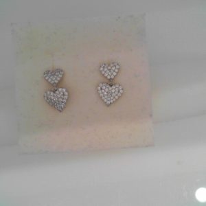 Kate 40 Heart Studs