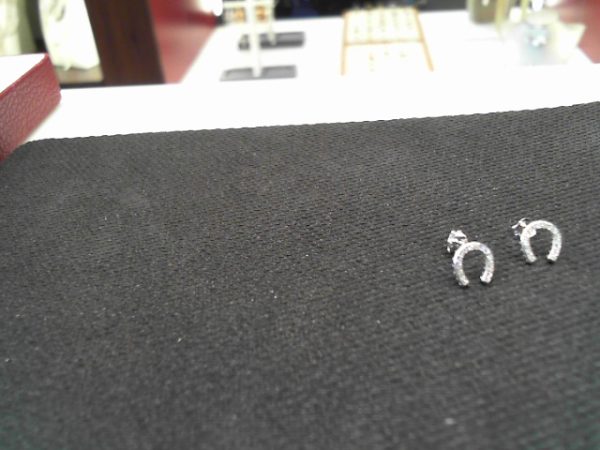 SS CZ HORSESHOE EARRING