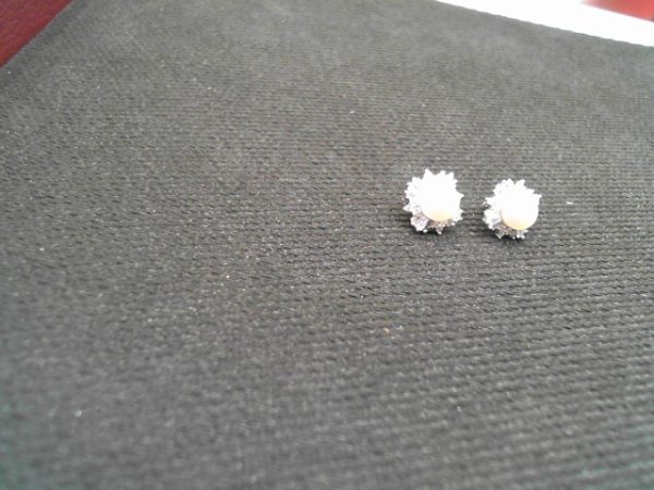 SS CZ BAGUETTE / ROUND 7 MM PEARL EARR