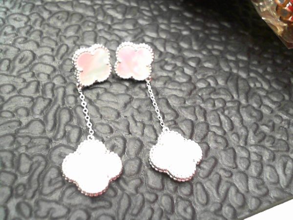 VAN CLEEF DROP EARRINGS