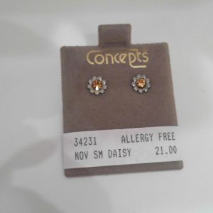 NOV SM DAISY