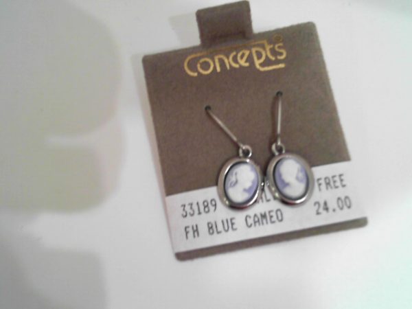 FH BLUE CAMEO