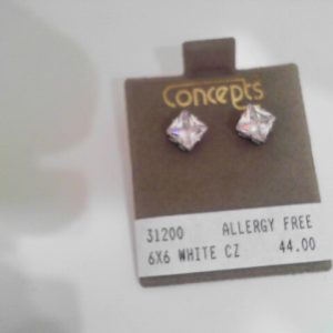 6X6 WHITE CZ