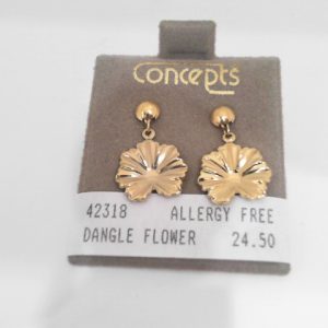 DANGLE FLOWER