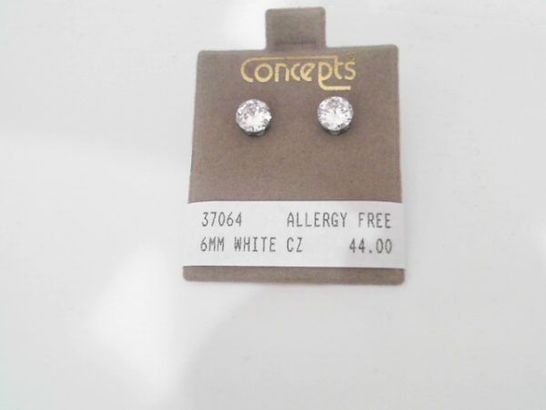 6MM WHITE CZ