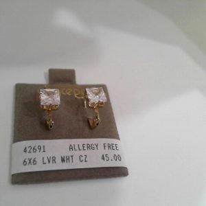 6X6 LVR WHT CZ
