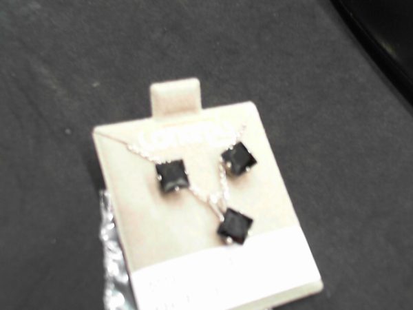 STERLING SILVER6*6 BLACK CZ
