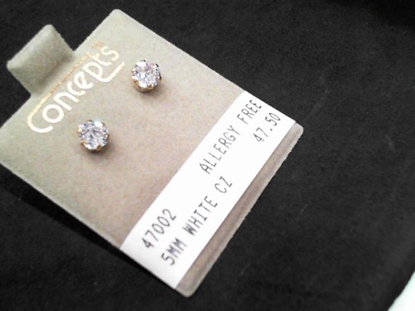 5MM WHITE CZALLERGY FREE