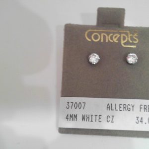 4MM WHITE CZ