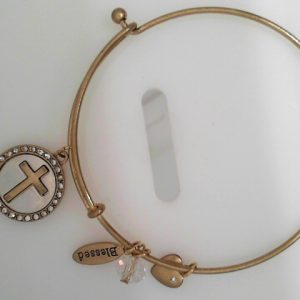 SS YG PLATE CROSS/BLESSED BRACELET